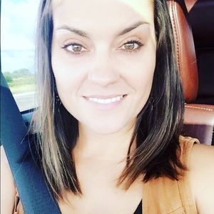 Meet your Posher, Mandy